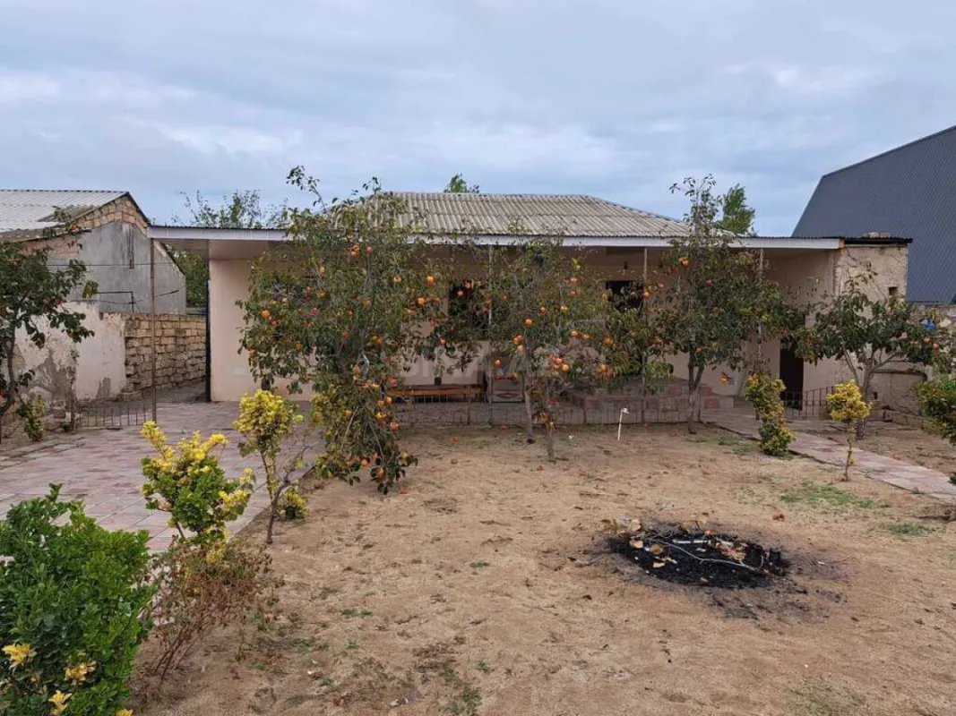 Satılır 4 otaqlı həyət evi 116.7 m²