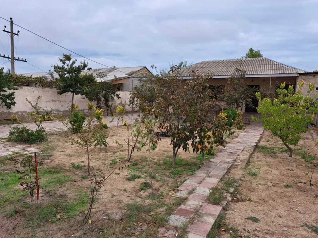 Satılır 4 otaqlı həyət evi 116.7 m²