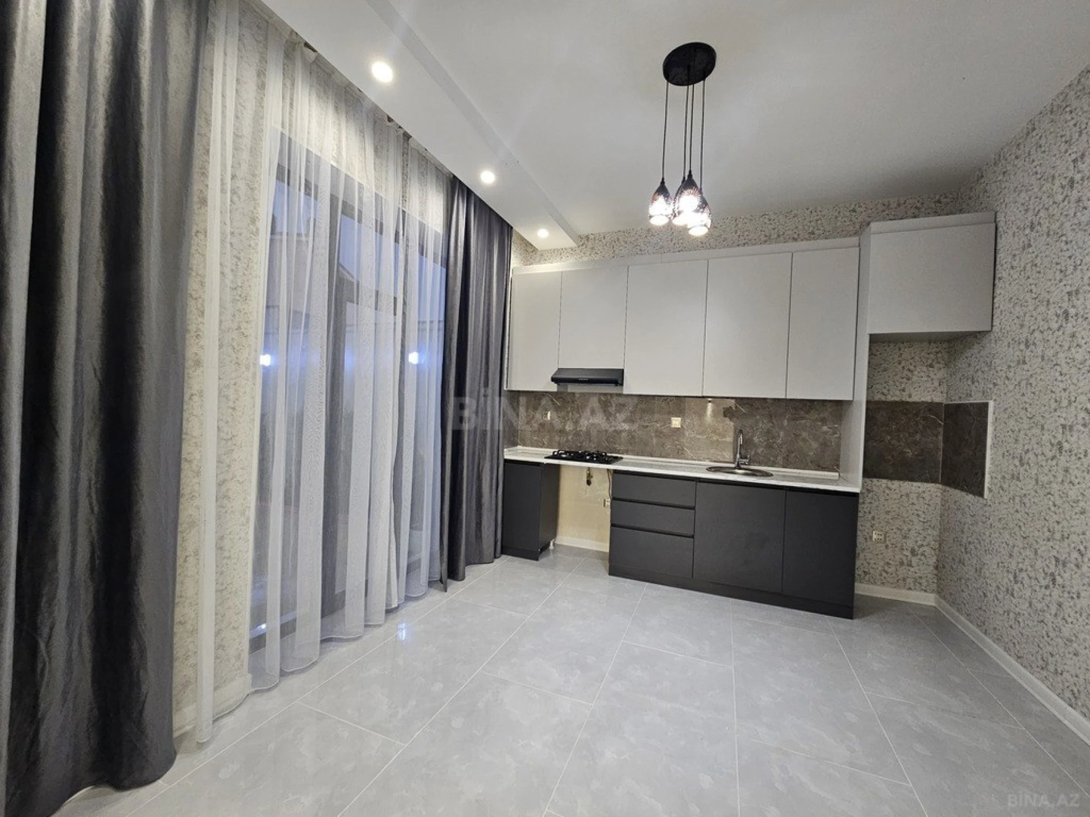 Satılır 4 otaqlı həyət evi 150 m²