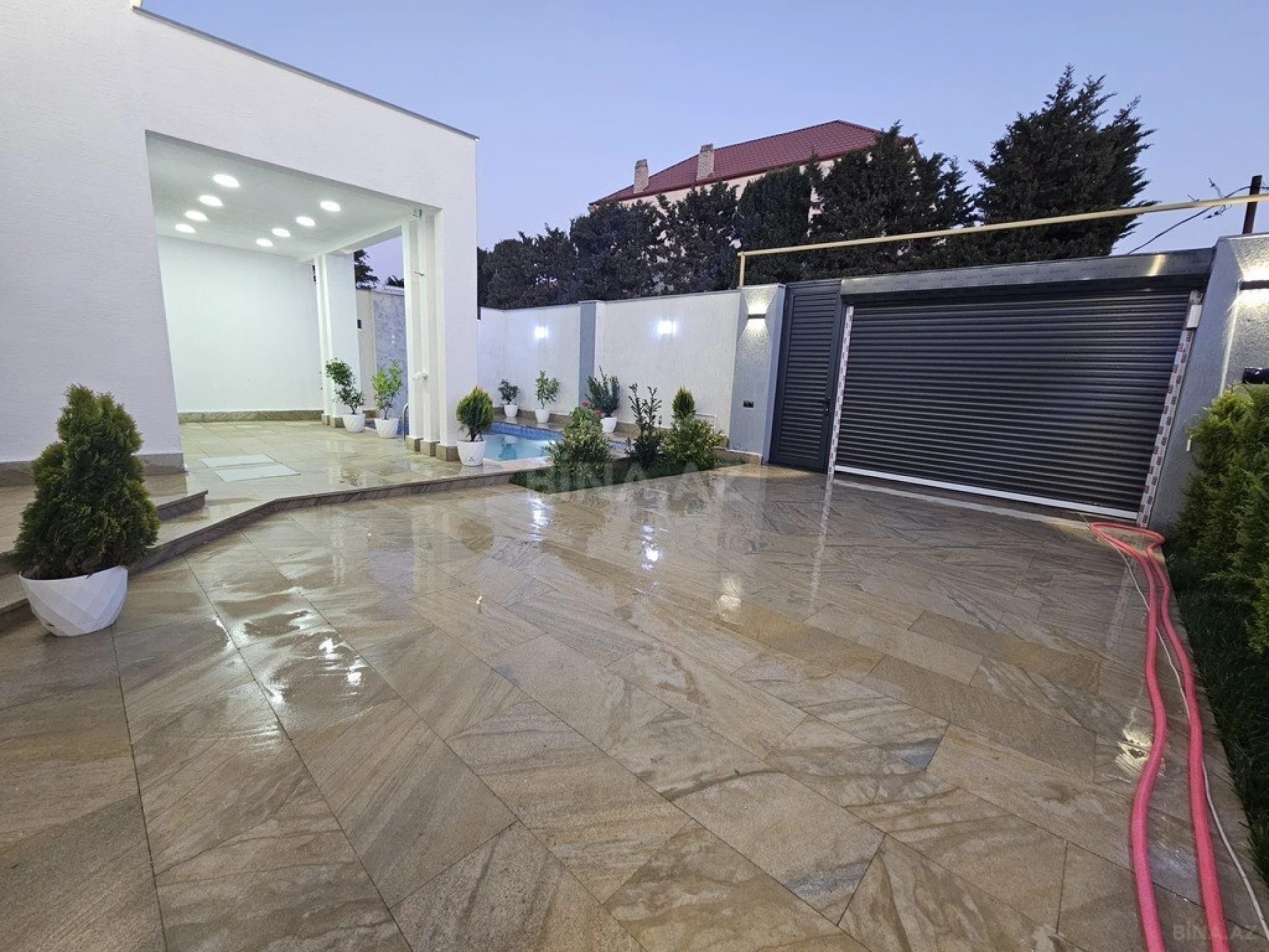 Satılır 4 otaqlı həyət evi 150 m²