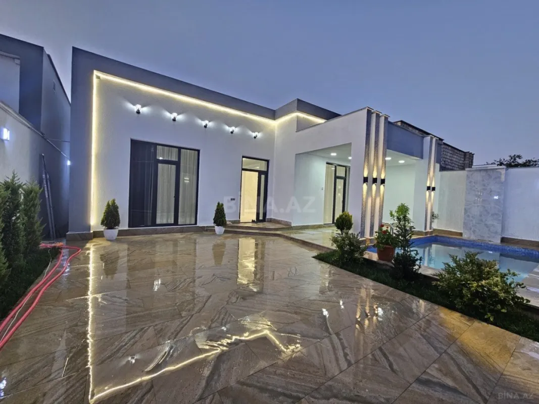 Satılır 4 otaqlı həyət evi 150 m²