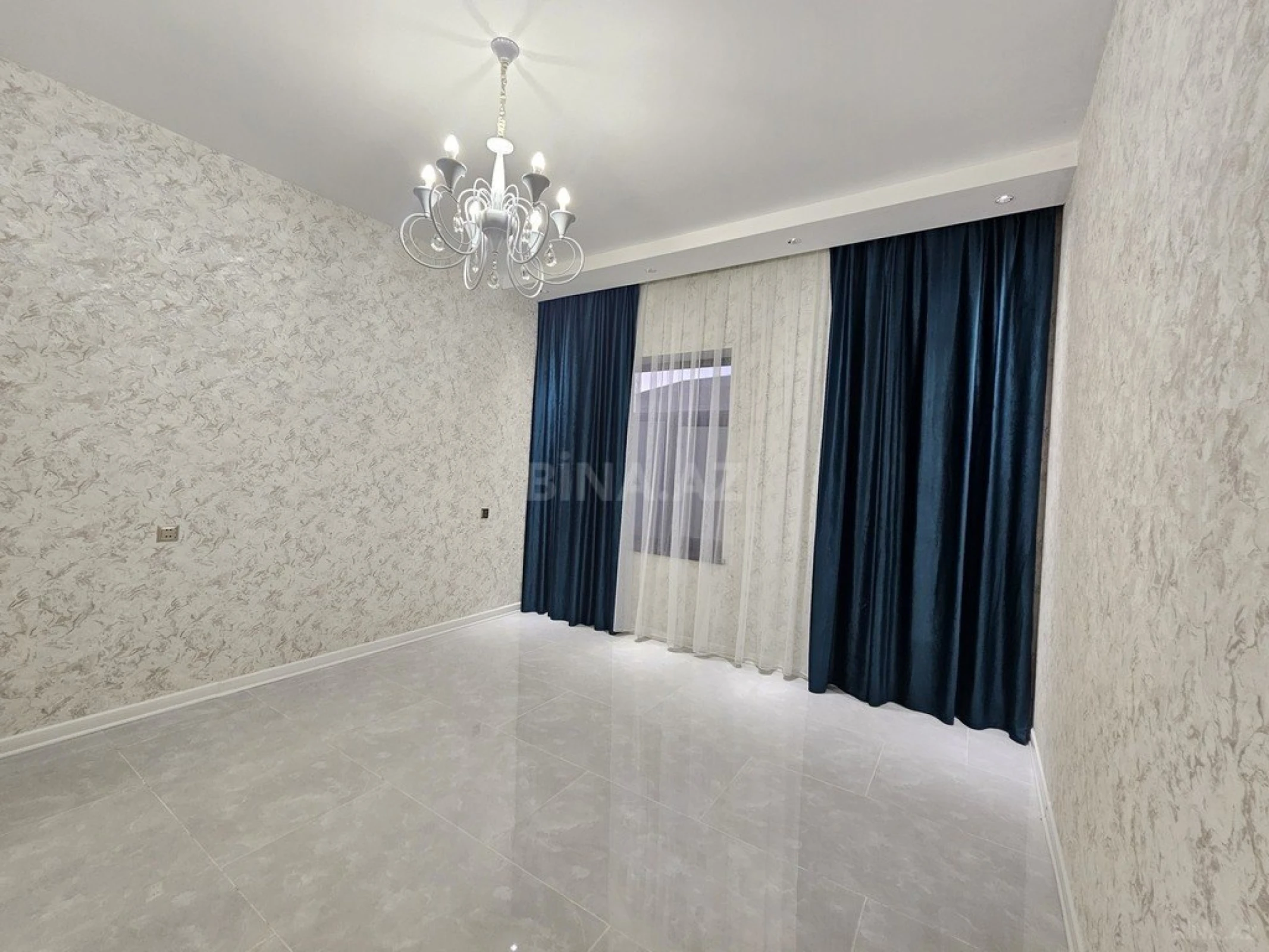 Satılır 4 otaqlı həyət evi 150 m²