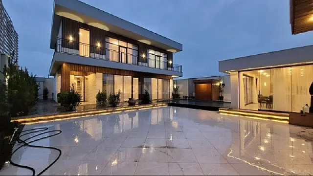 Kirayə verilir 4 otaqlı həyət evi 350 m² — Bakı, Buzovna 4 otaq 350.00 m²