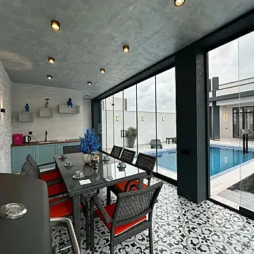 Kirayə verilir 4 otaqlı həyət evi 250 m²
