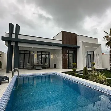 Kirayə verilir 4 otaqlı həyət evi 250 m² — Bakı, Buzovna 4 otaq 250.00 m²