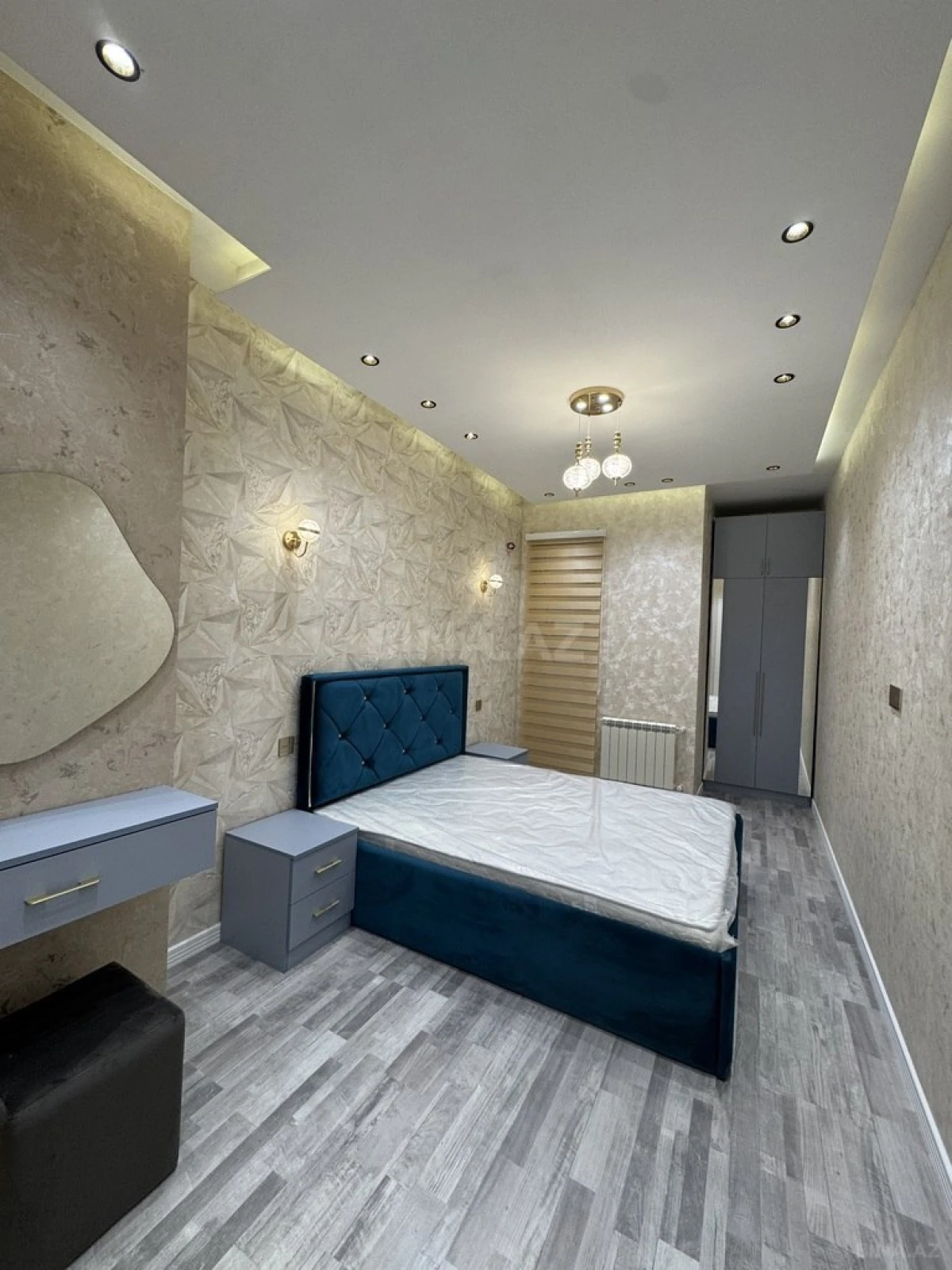 Satılır 2 otaqlı mənzil 58 m²
