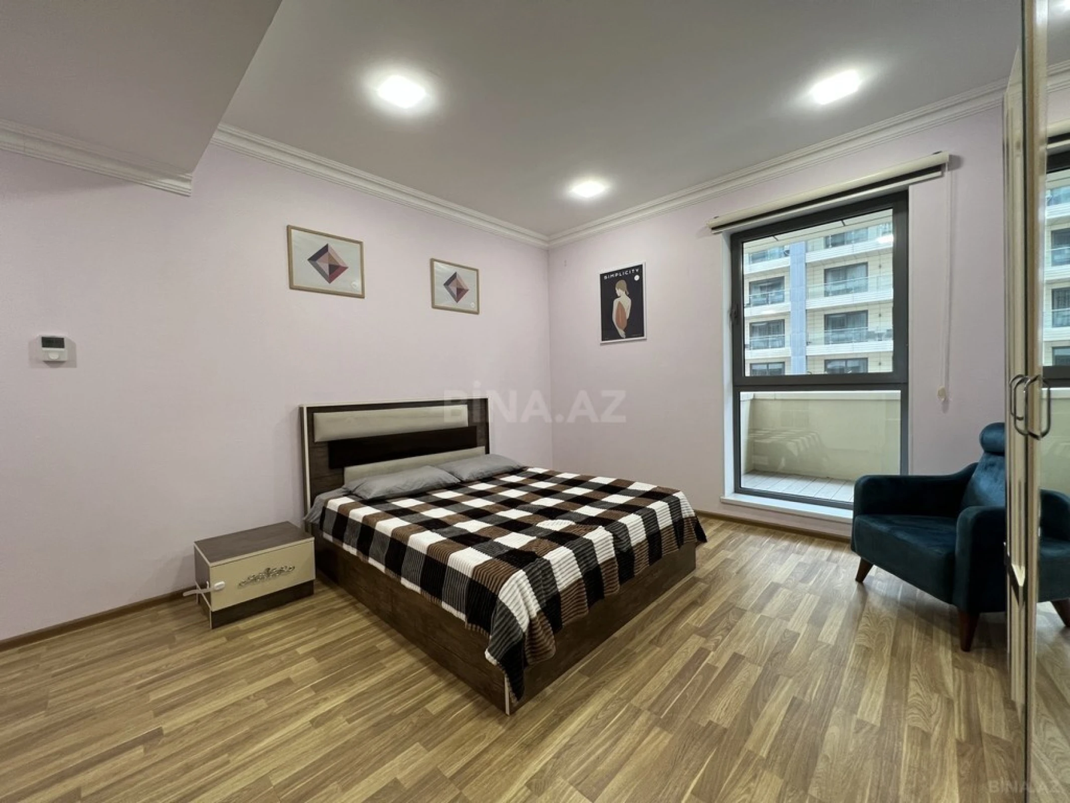 Kirayə verilir 3 otaqlı mənzil 165 m²