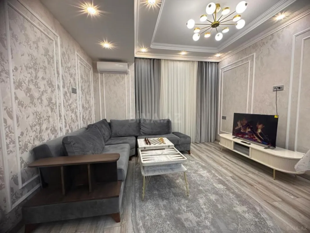 Satılır 2 otaqlı mənzil 90 m²