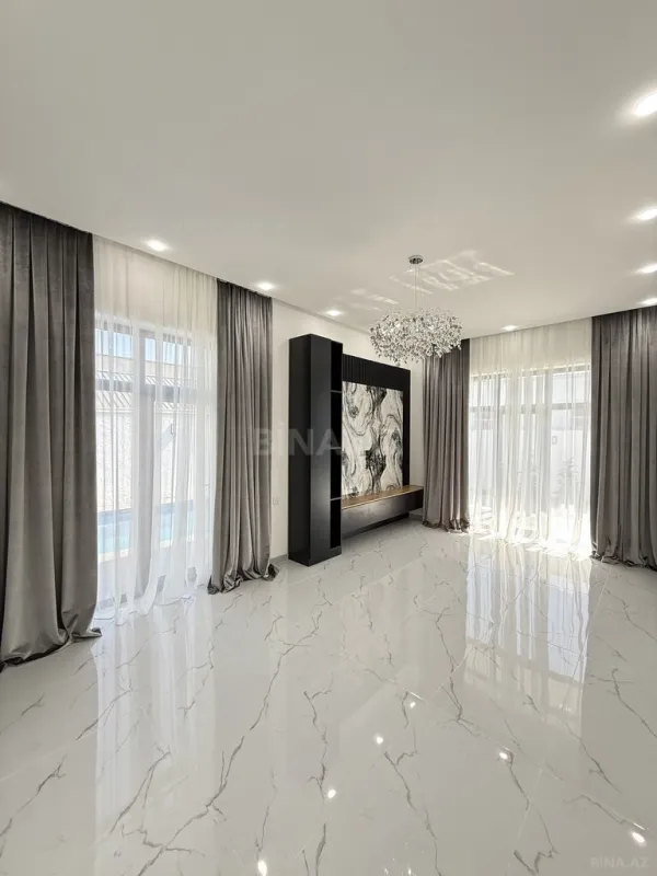 Satılır 4 otaqlı həyət evi 140 m²