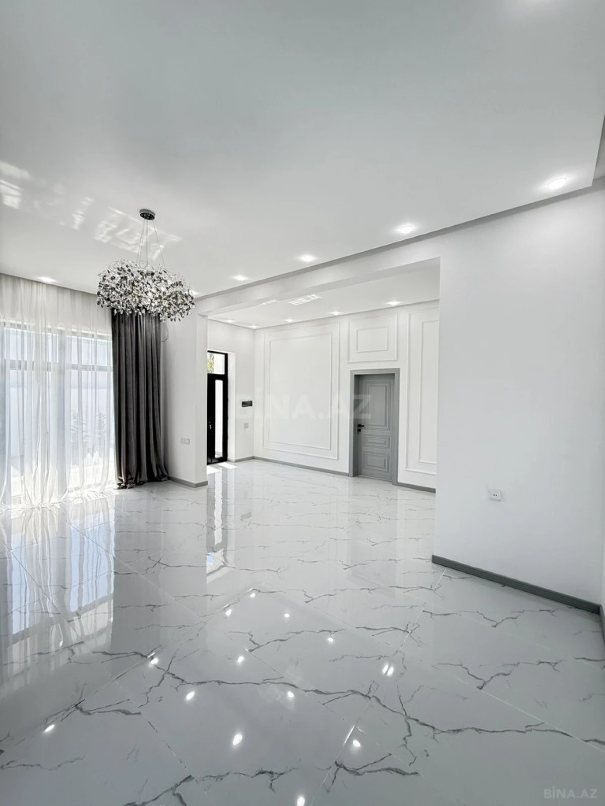 Satılır 4 otaqlı həyət evi 140 m²