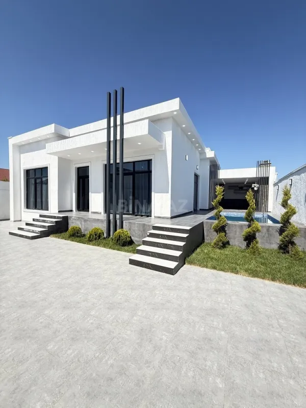 Satılır 4 otaqlı həyət evi 140 m²