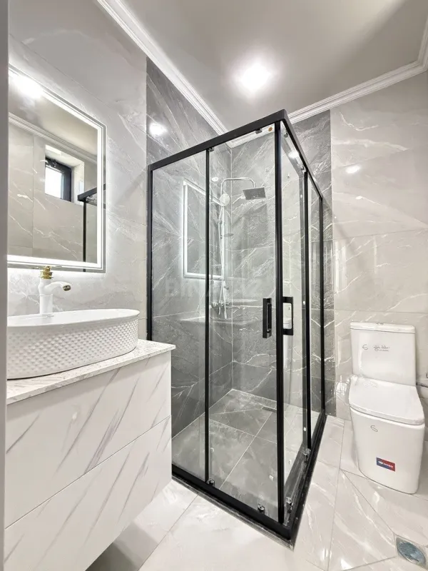 Satılır 4 otaqlı həyət evi 140 m²