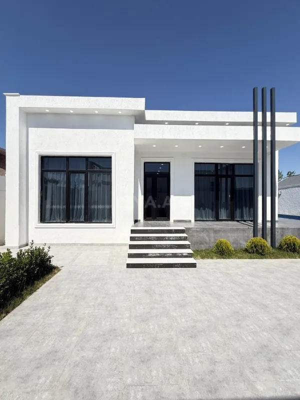 Satılır 4 otaqlı həyət evi 140 m²