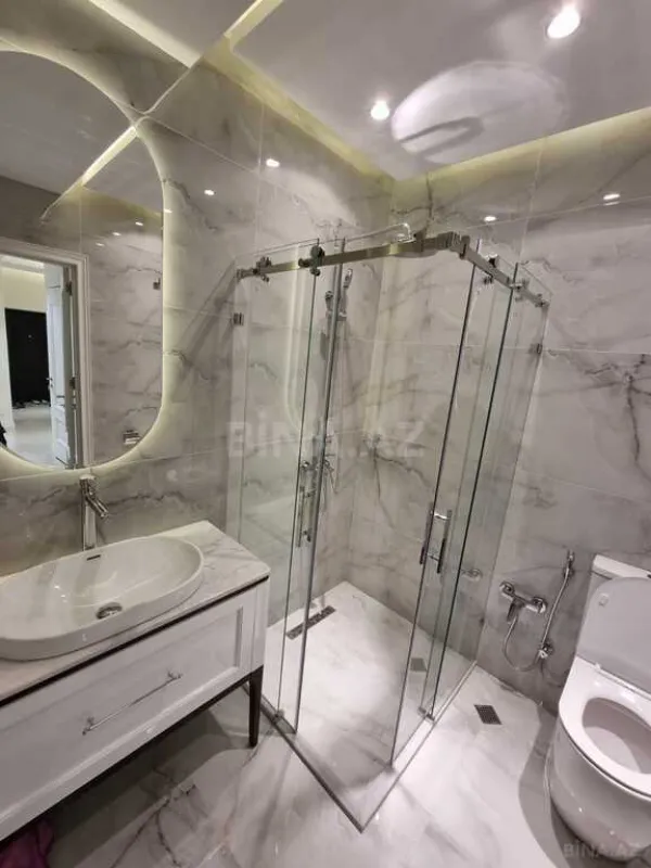 Kirayə verilir 2 otaqlı mənzil 100 m²