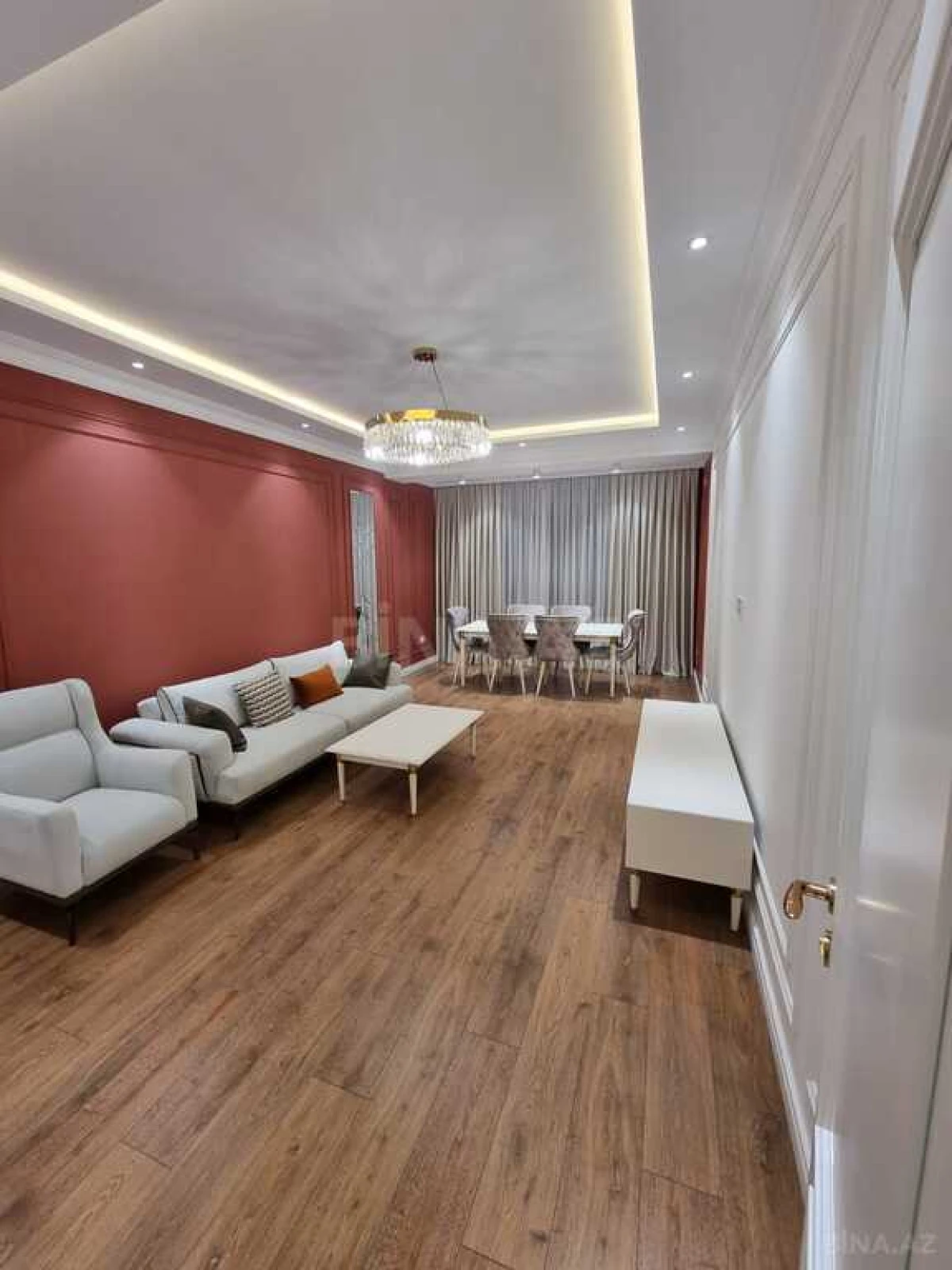 Kirayə verilir 2 otaqlı mənzil 100 m²