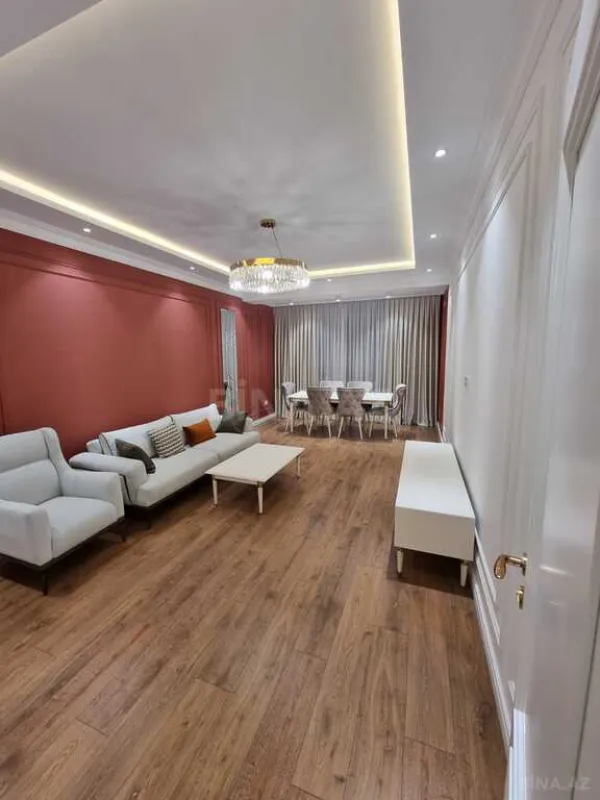 Kirayə verilir 2 otaqlı mənzil 100 m²