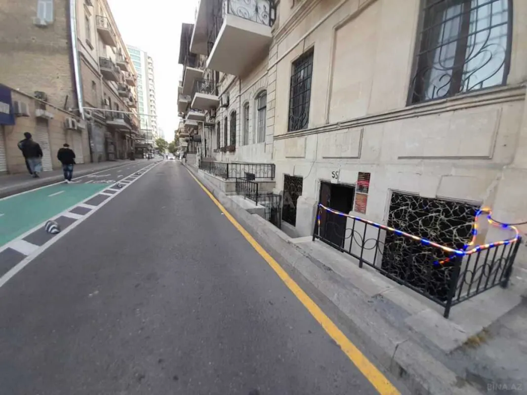 Satılır obyekt 60 m²