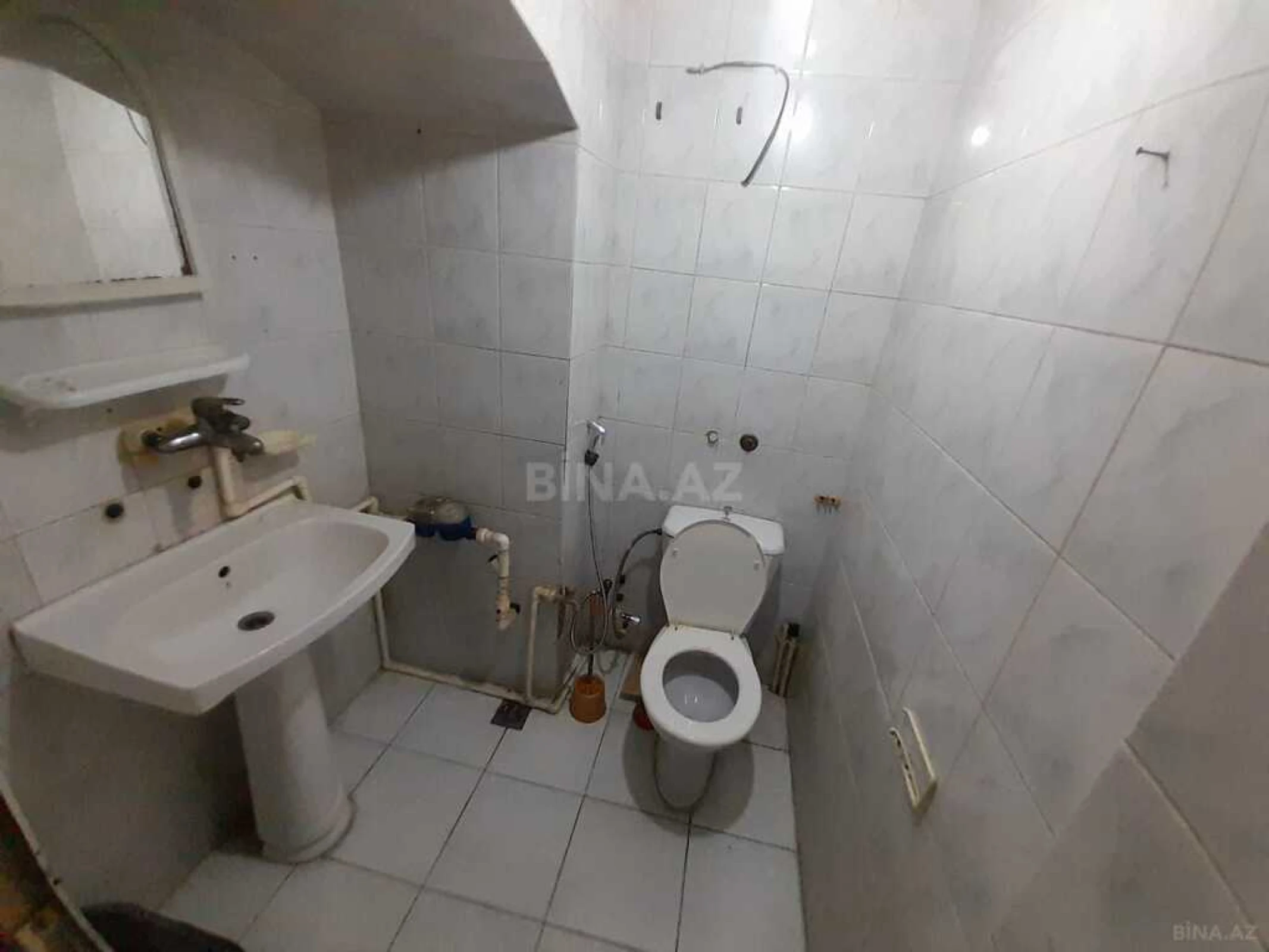 Satılır obyekt 60 m²