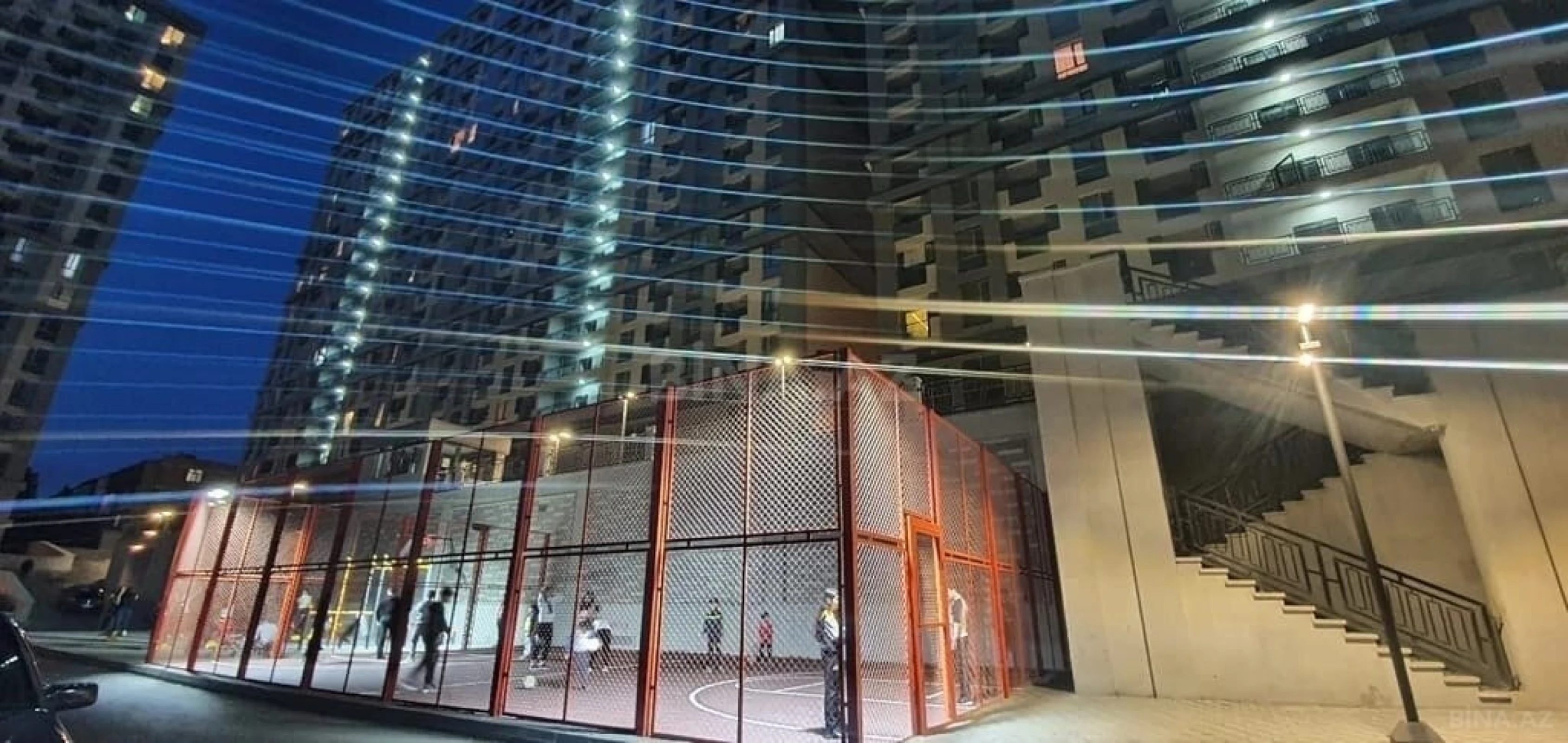 Satılır 3 otaqlı mənzil 126 m²