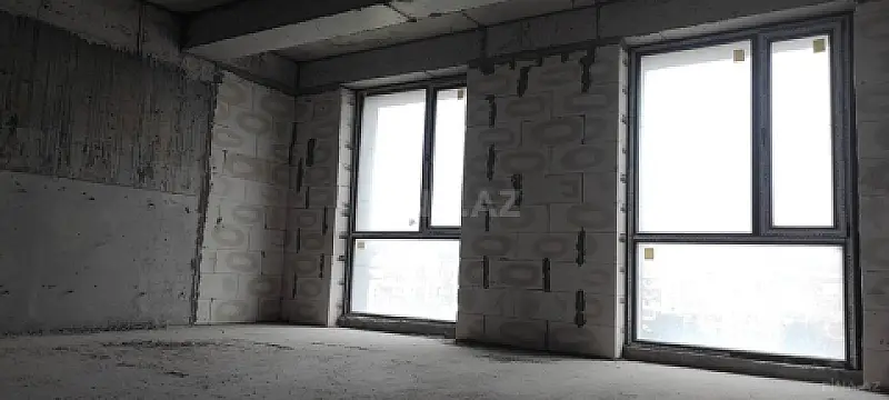 Satılır 3 otaqlı mənzil 126 m²