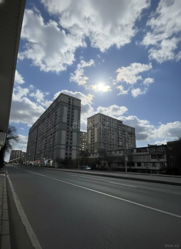 Satılır 3 otaqlı mənzil 126 m²