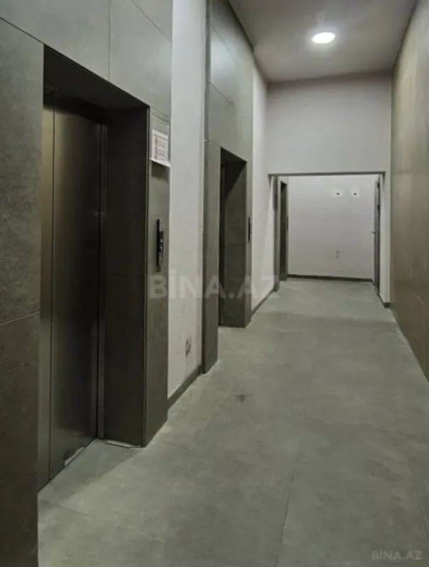 Satılır 3 otaqlı mənzil 126 m²