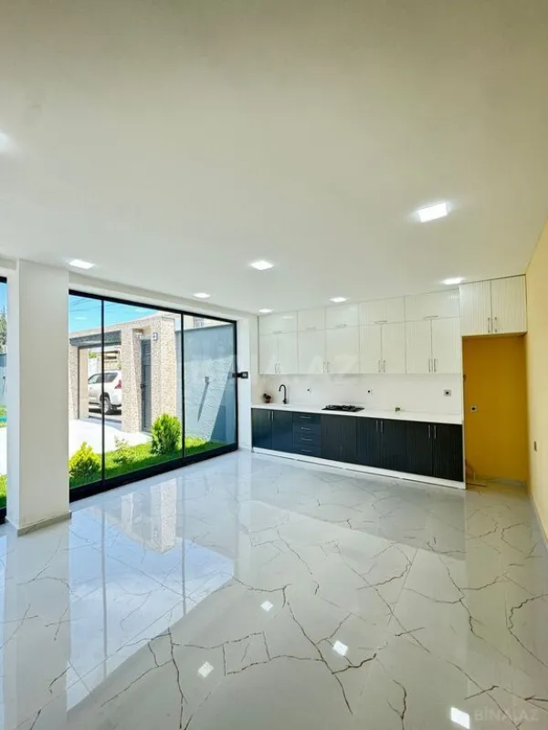 Satılır 6 otaqlı həyət evi 300 m²