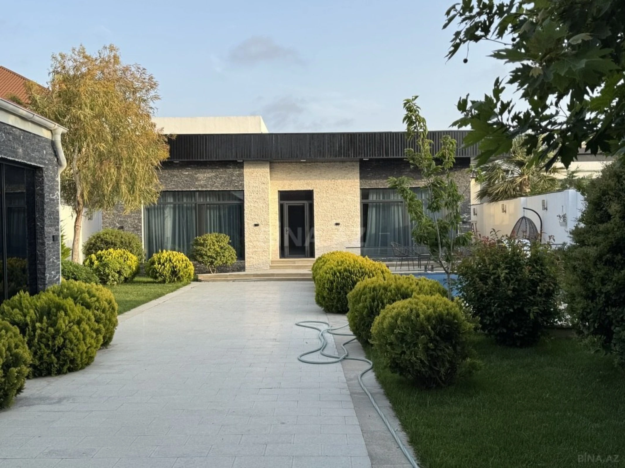 Kirayə verilir 4 otaqlı həyət evi 210 m²