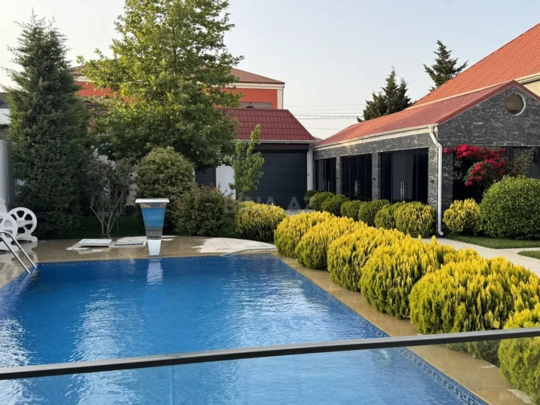 Kirayə verilir 4 otaqlı həyət evi 210 m²