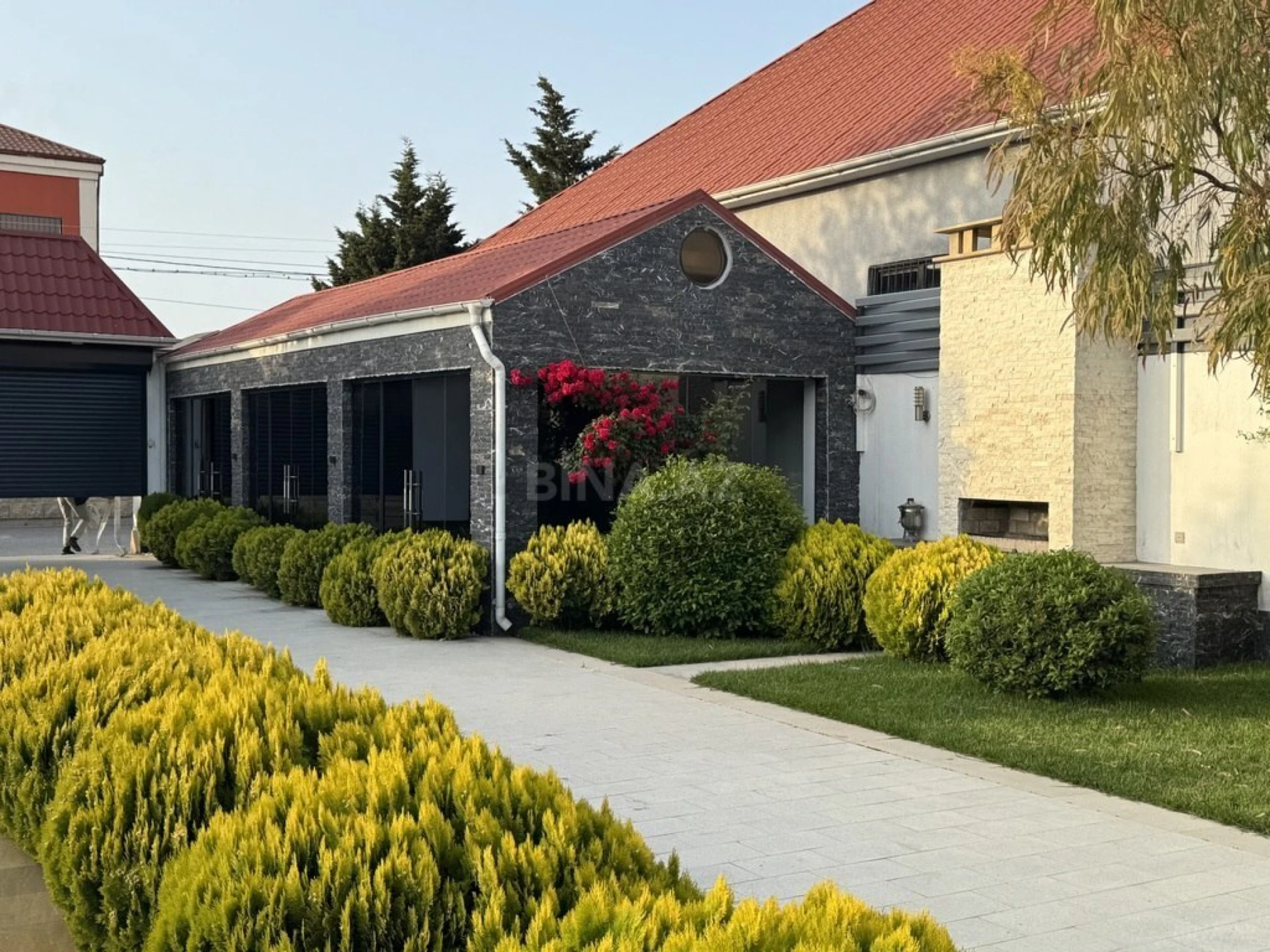 Kirayə verilir 4 otaqlı həyət evi 210 m²