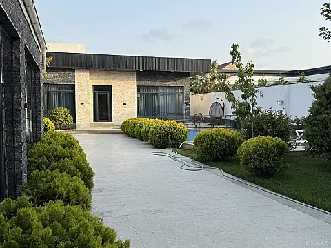 Kirayə verilir 4 otaqlı həyət evi 210 m²
