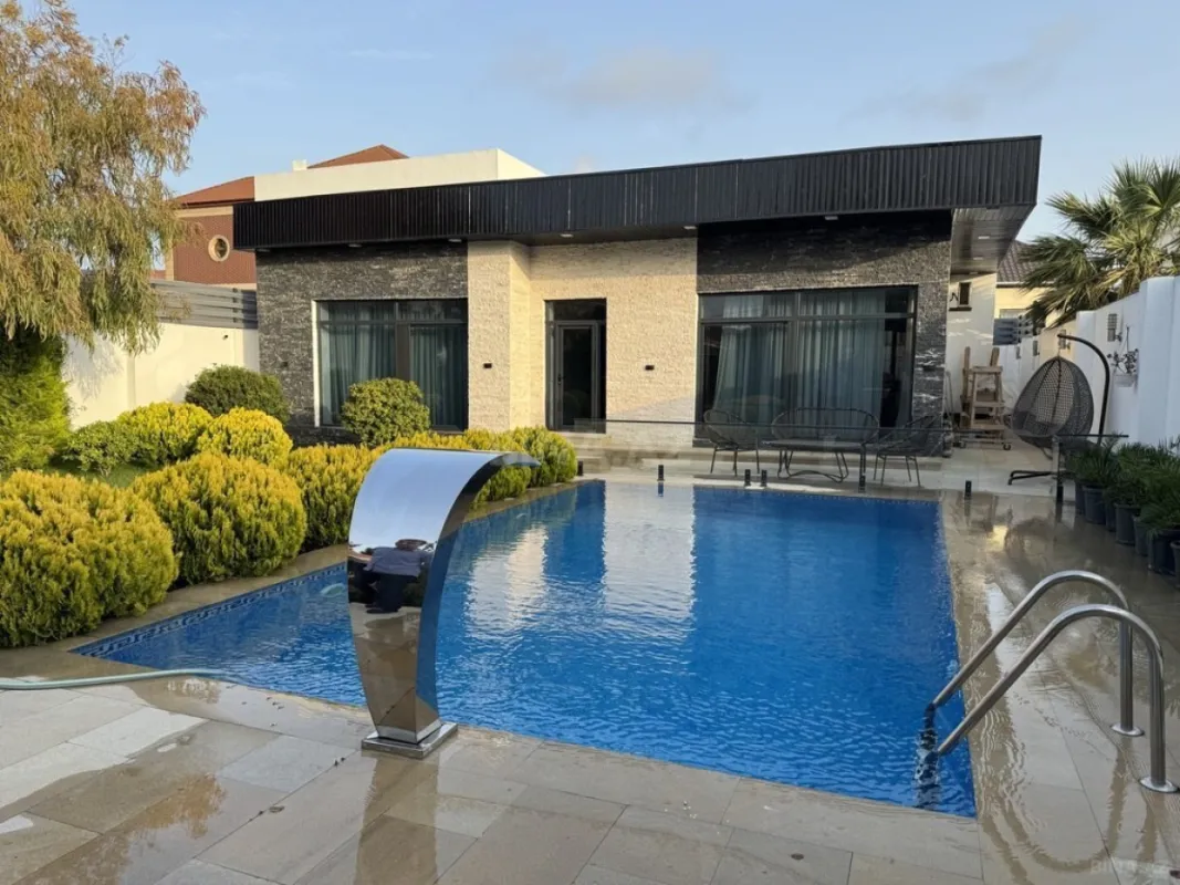 Kirayə verilir 4 otaqlı həyət evi 210 m²