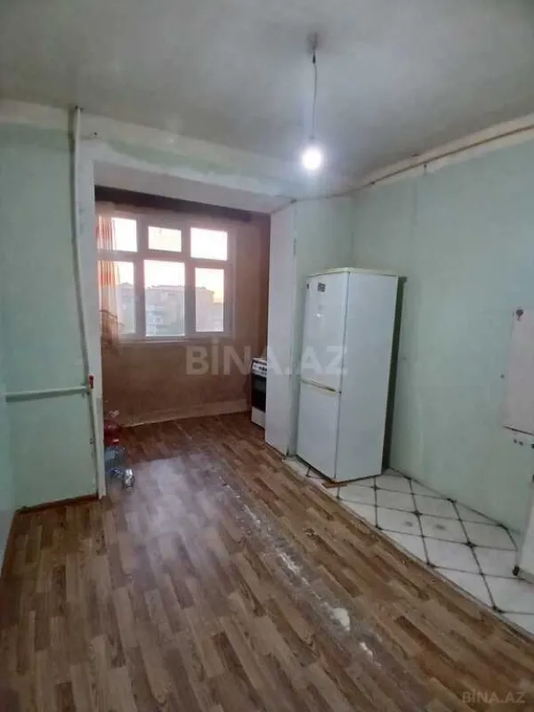 Satılır 4 otaqlı mənzil 95 m²