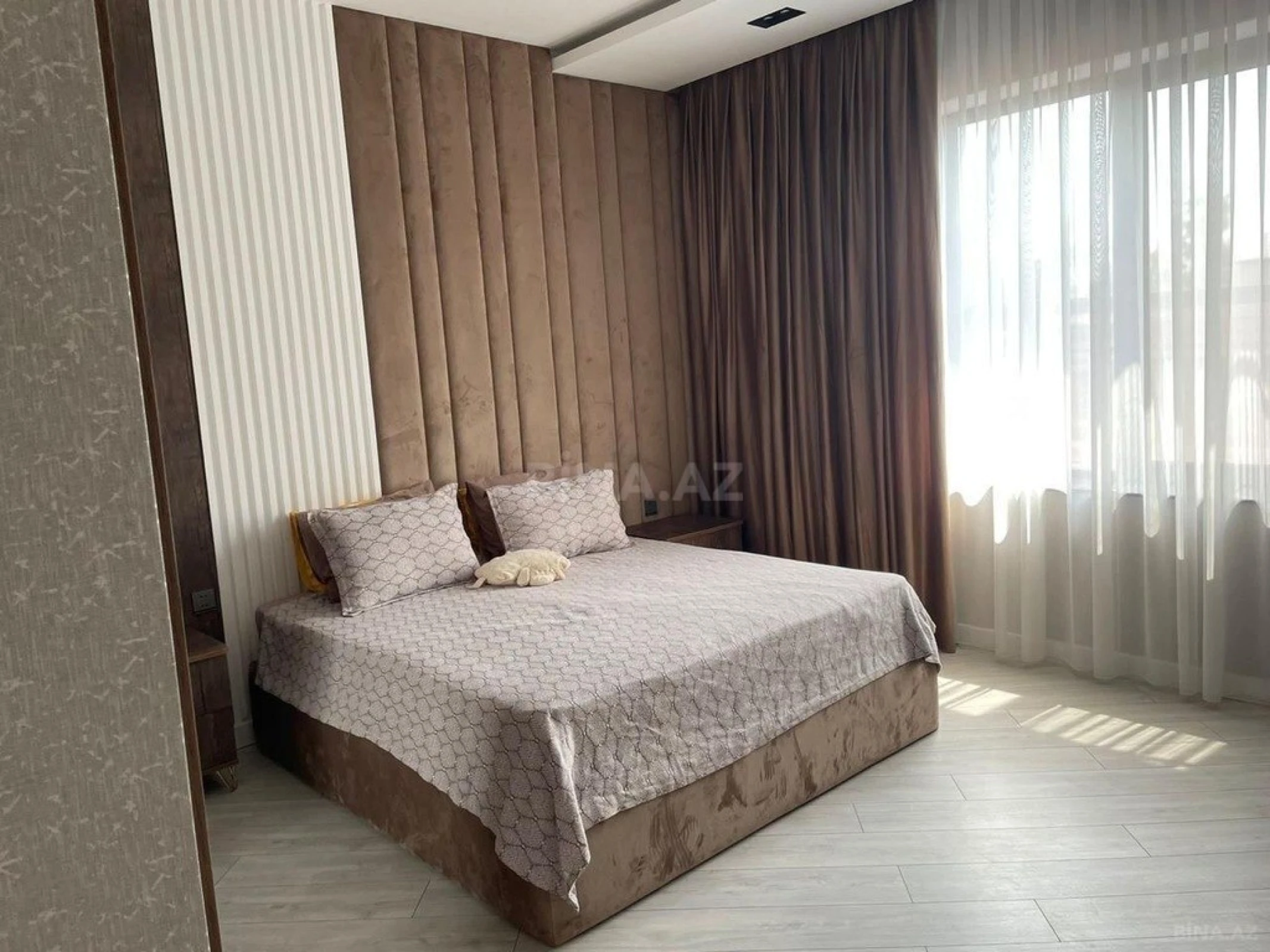 Kirayə verilir 4 otaqlı həyət evi 240 m²