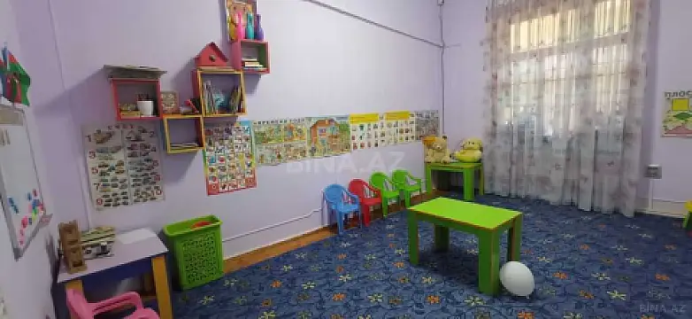 Satılır 7 otaqlı həyət evi 200 m²