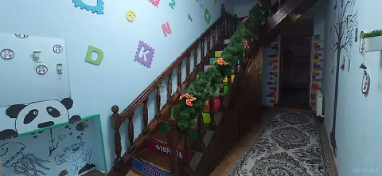 Satılır 7 otaqlı həyət evi 200 m²