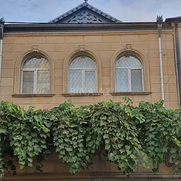 Satılır 5 otaqlı həyət evi 170 m²