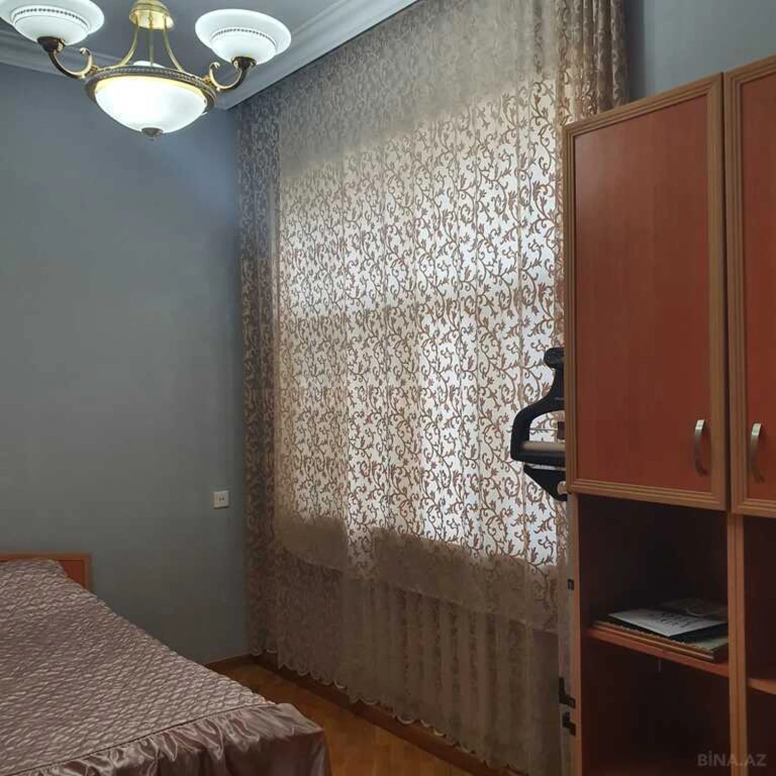 Satılır 5 otaqlı həyət evi 170 m²