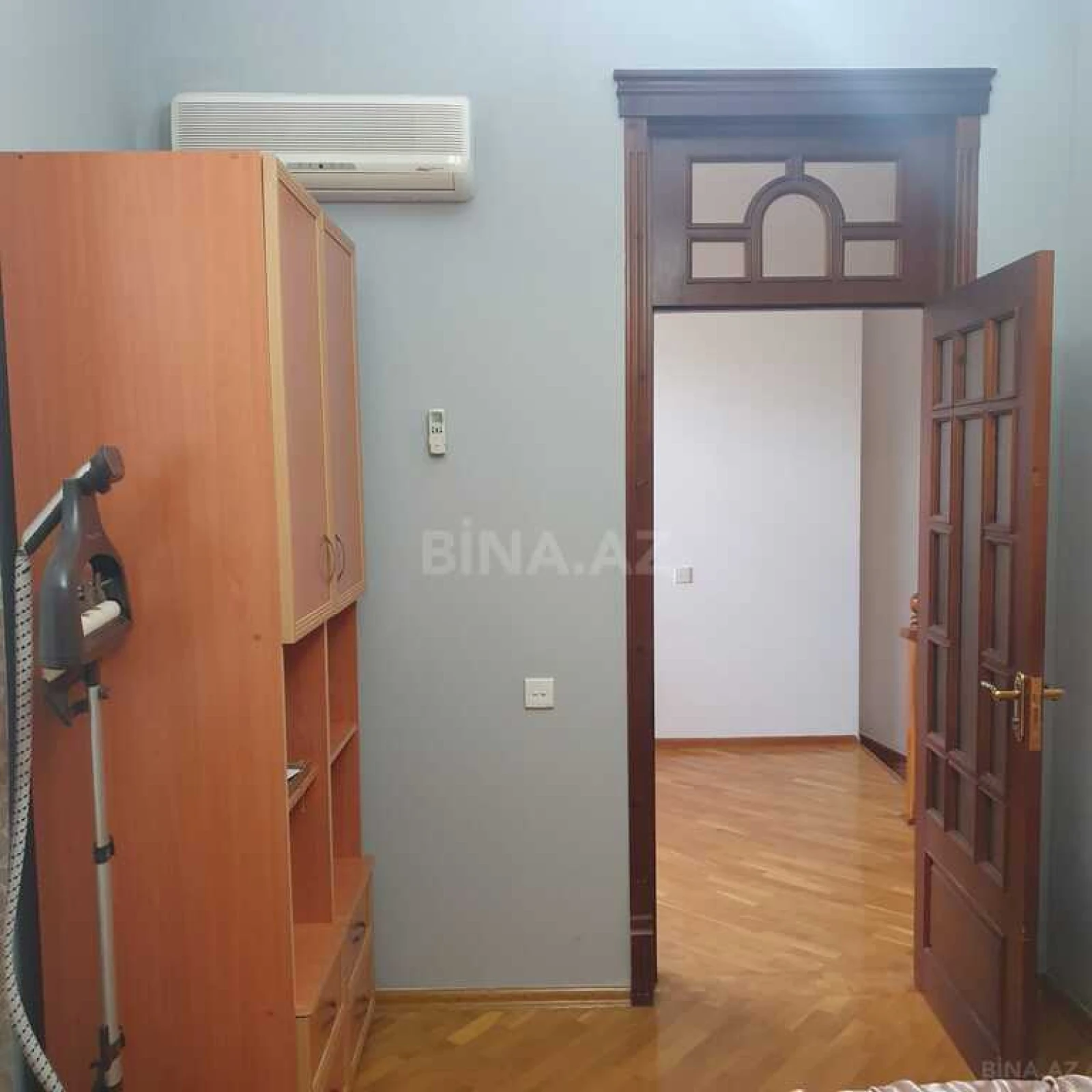Satılır 5 otaqlı həyət evi 170 m²