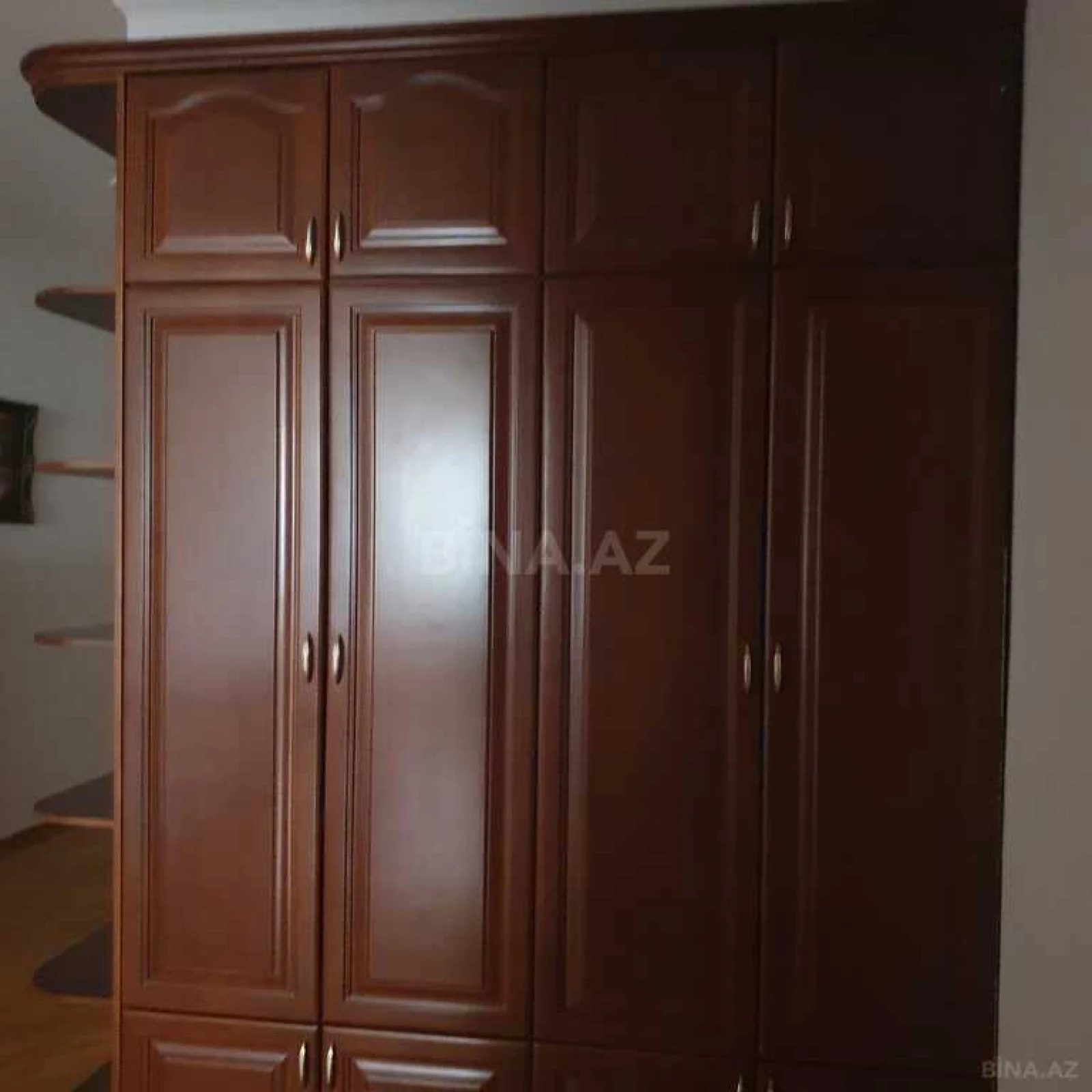 Satılır 5 otaqlı həyət evi 170 m²