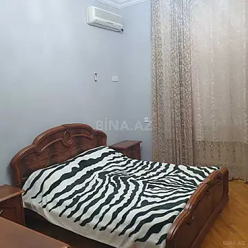 Satılır 5 otaqlı həyət evi 170 m²