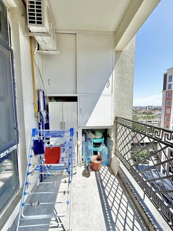 Satılır 2 otaqlı mənzil 57 m²