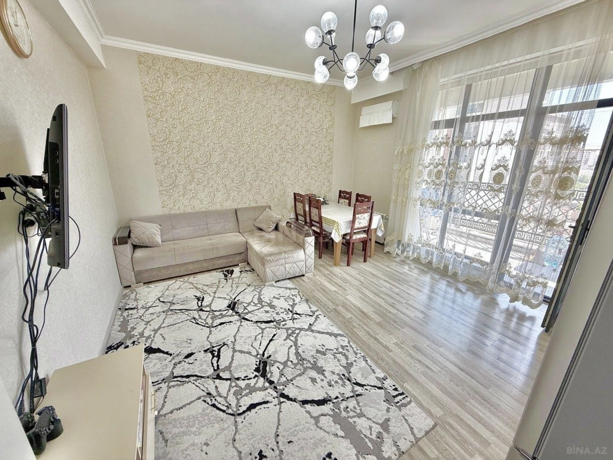 Satılır 2 otaqlı mənzil 57 m²