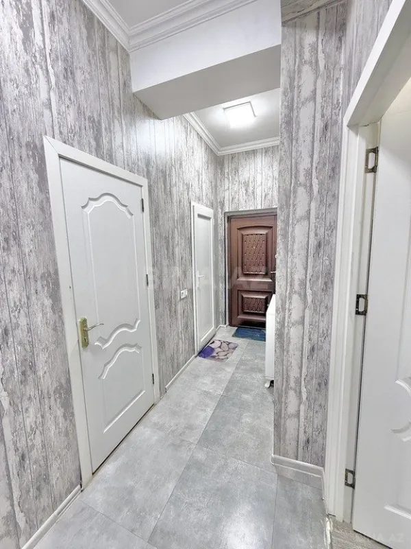 Satılır 2 otaqlı mənzil 57 m²