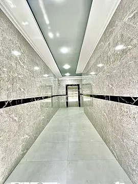 Satılır 2 otaqlı mənzil 57 m²