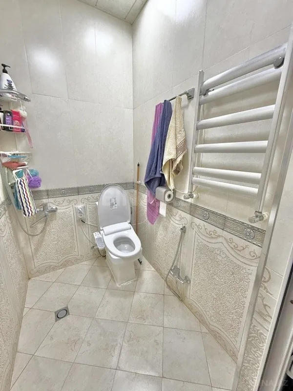 Satılır 2 otaqlı mənzil 57 m²