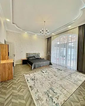 Kirayə verilir 4 otaqlı həyət evi 250 m²