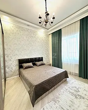 Kirayə verilir 4 otaqlı həyət evi 250 m²