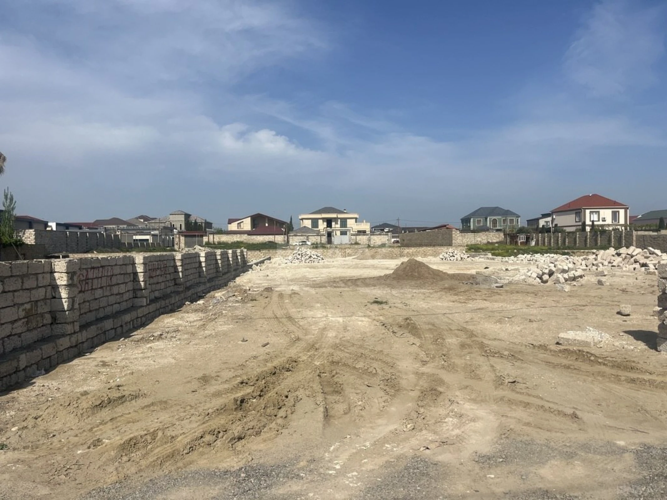 Satılır torpaq sahəsi 3 m²