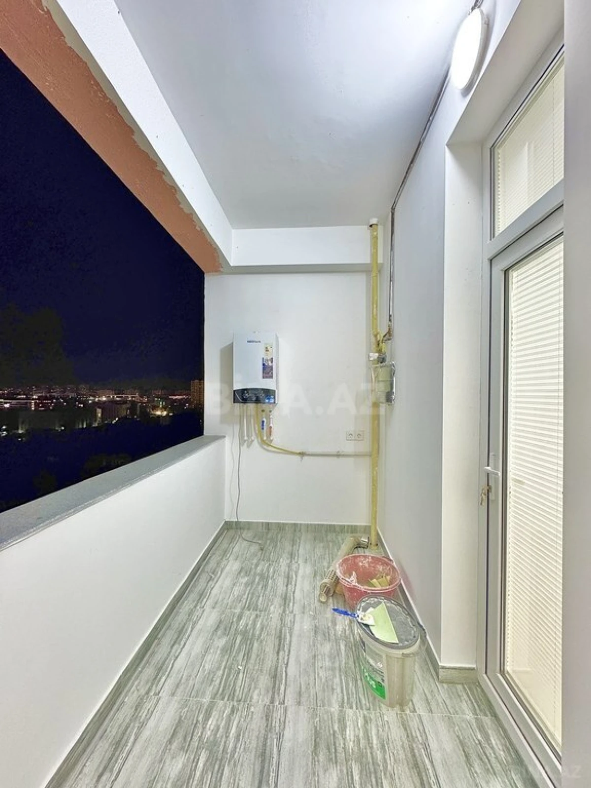 Satılır 3 otaqlı mənzil 120 m²